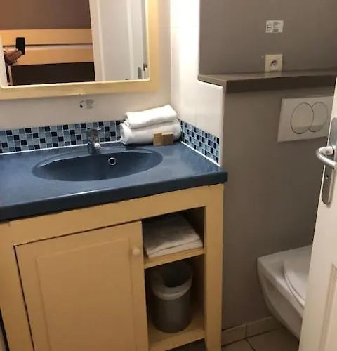 Heliotel Marine Saint-Laurent-du-Var